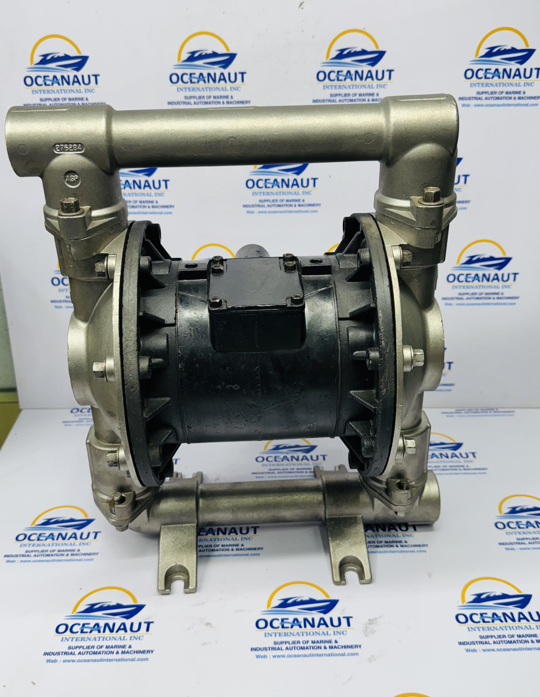 GRACO HUSKY 1040 STAINLESS STEEL SS 1
